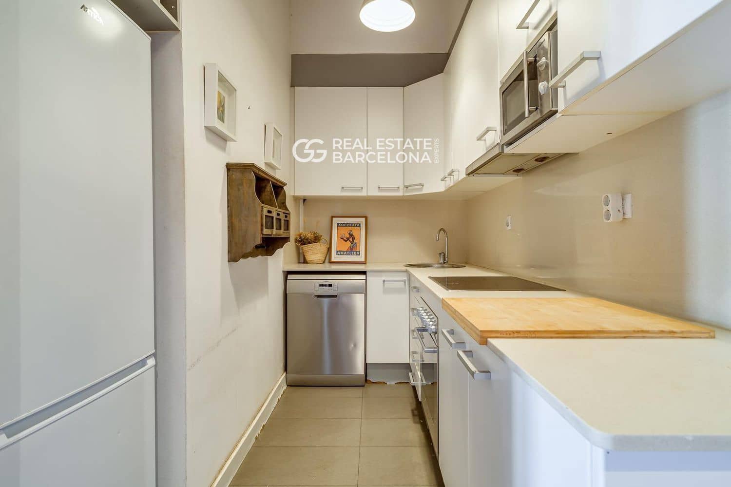2 bedroom Penthouse for sale in Barcelona city - € 650,000 (Ref: 9665454)