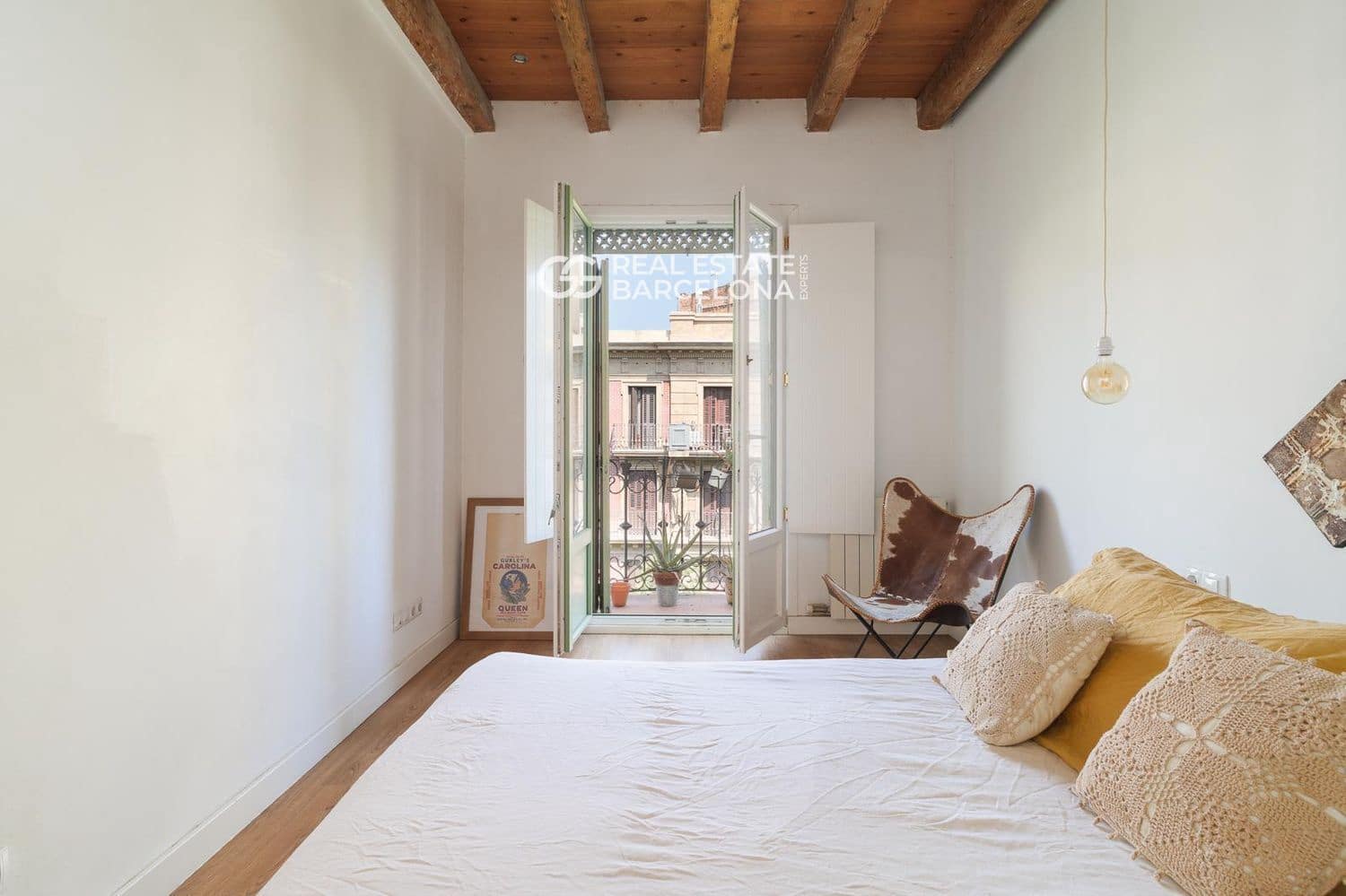 2 bedroom Penthouse for sale in Barcelona city - € 650,000 (Ref: 9665454)