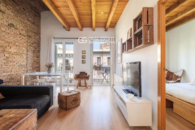 2 bedroom Penthouse for sale in Barcelona city - € 650,000 (Ref: 9665454)