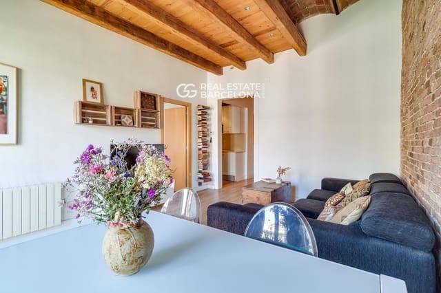 2 bedroom Penthouse for sale in Barcelona city - € 650,000 (Ref: 9665454)