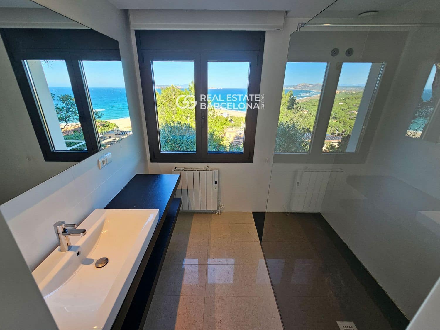 4 chambre Villa/Maison à vendre à Begur avec piscine garage - 2 225 000 € (Ref: 9665456)