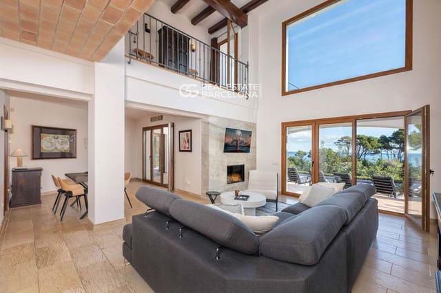 4 bedroom Villa for sale in Begur with pool garage - € 2,250,000 (Ref: 9665459)