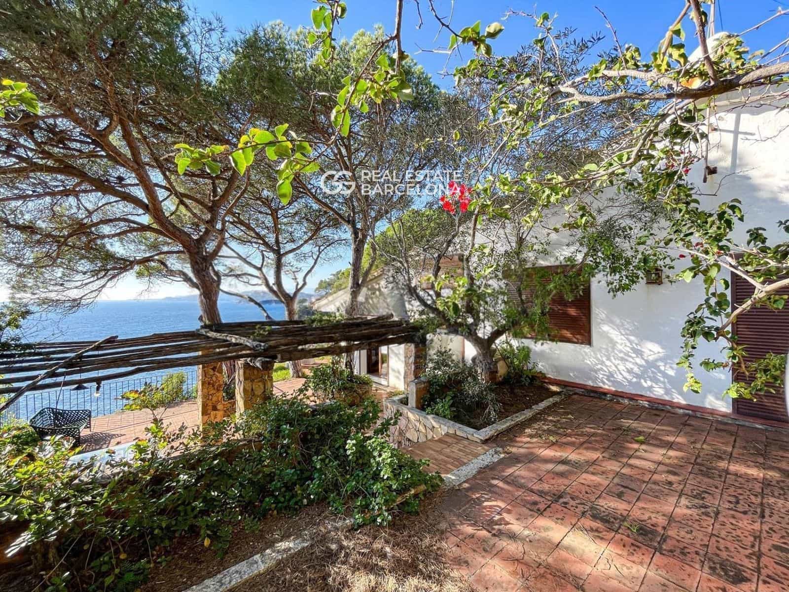 7 Zimmer Villa zu verkaufen in Lloret de Mar mit Garage - 2.900.000 € (Ref: 9665460)