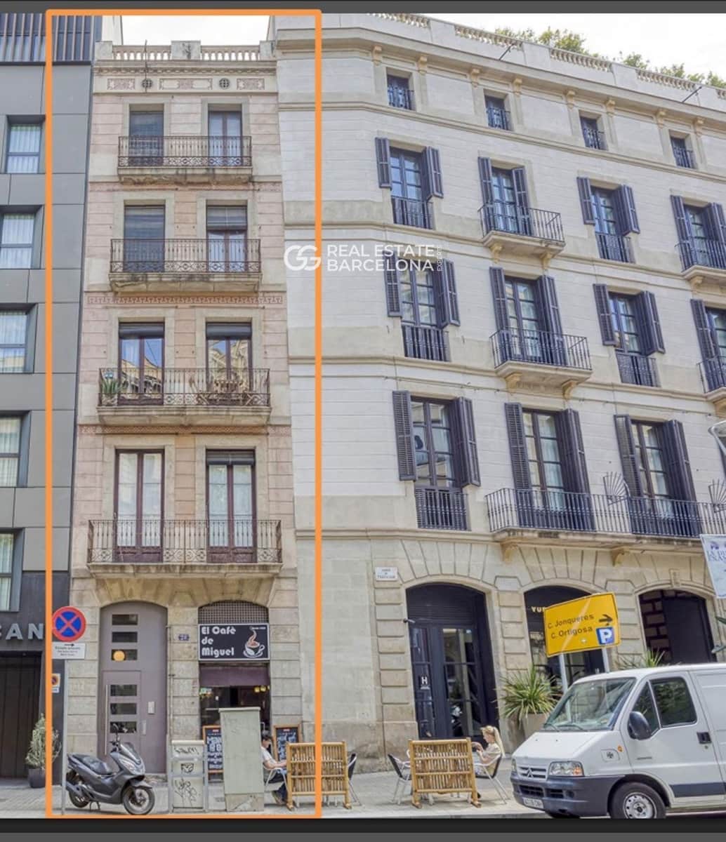 Restaurant/Bar à vendre à Barcelone ville - 2 700 000 € (Ref: 9668928)