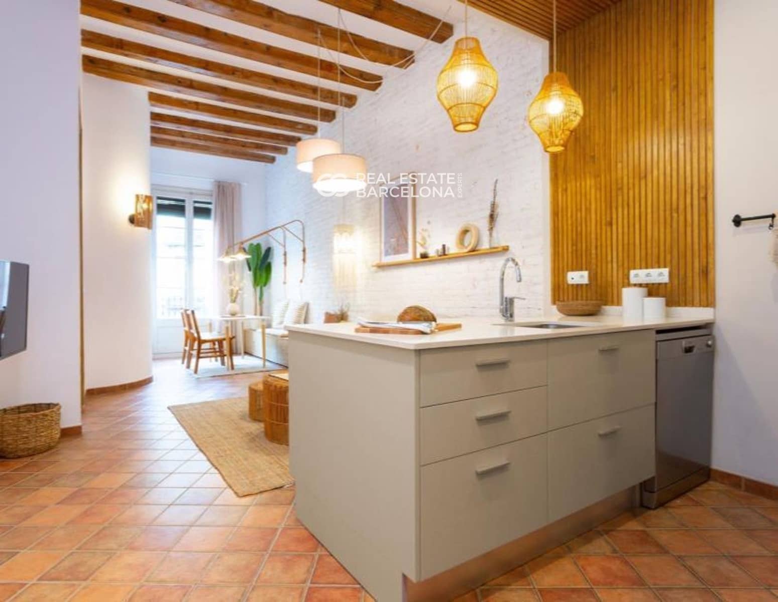 Restaurant/Bar à vendre à Barcelone ville - 2 700 000 € (Ref: 9668928)