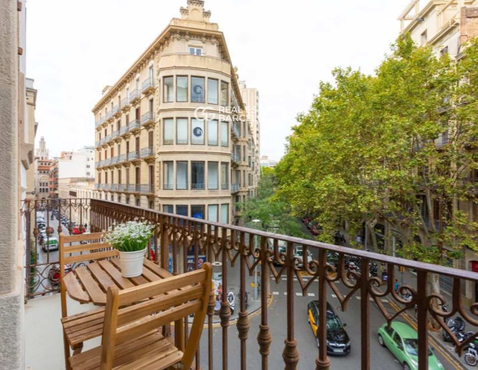 Restaurant/Bar à vendre à Barcelone ville - 2 700 000 € (Ref: 9668928)