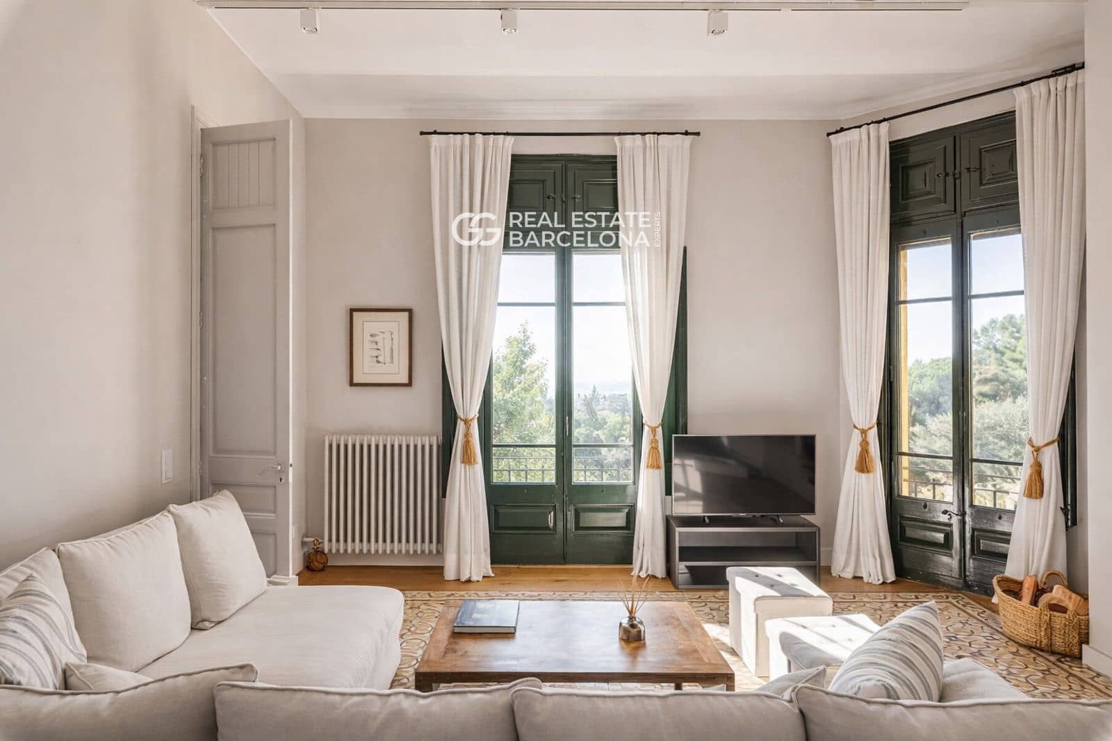 5 quarto Moradia para arrendar em Sant Andreu de Llavaneres com piscina garagem - 13 000 € (Ref: 9679057)