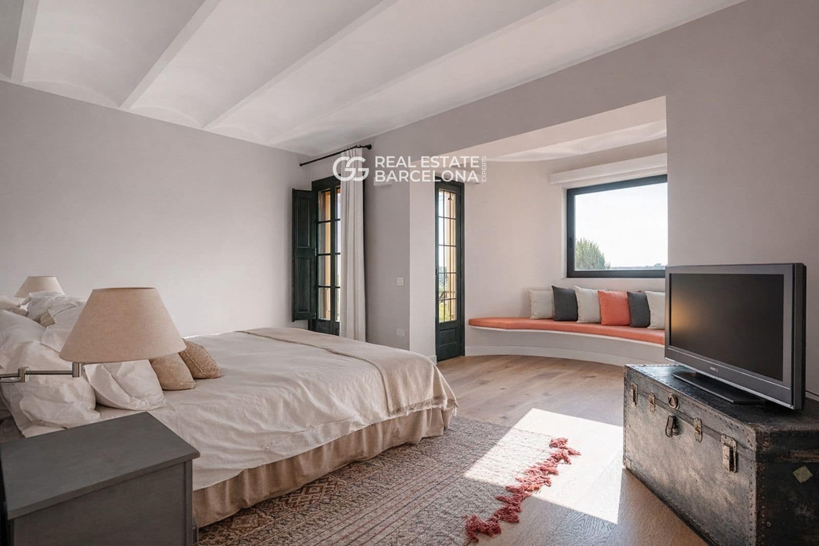 5 quarto Moradia para arrendar em Sant Andreu de Llavaneres com piscina garagem - 13 000 € (Ref: 9679057)
