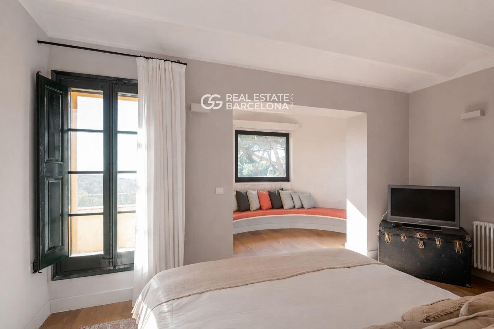 5 quarto Moradia para arrendar em Sant Andreu de Llavaneres com piscina garagem - 13 000 € (Ref: 9679057)