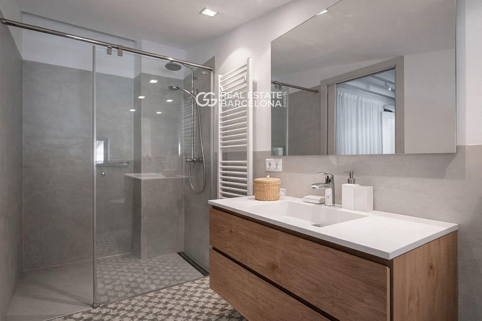 5 quarto Moradia para arrendar em Sant Andreu de Llavaneres com piscina garagem - 13 000 € (Ref: 9679057)