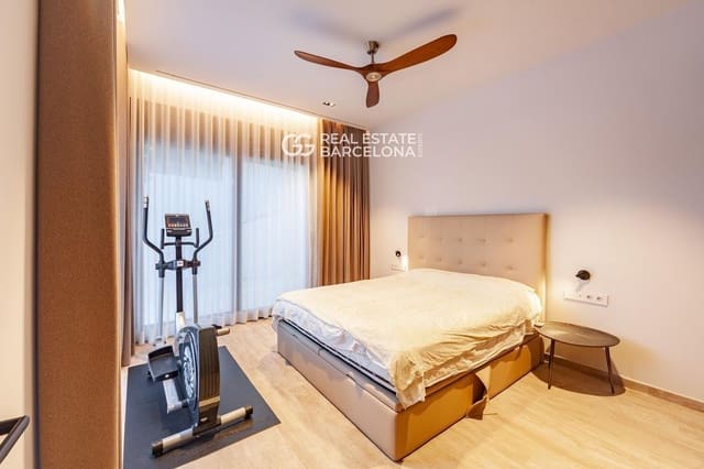 5 quarto Moradia para venda em Castelldefels com piscina - 3 900 000 € (Ref: 9685765)