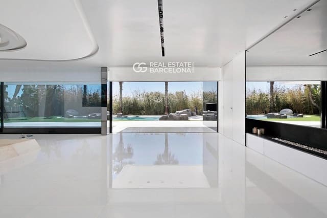 7 bedroom Villa for sale in Gavà - € 14,000,000 (Ref: 9687443)