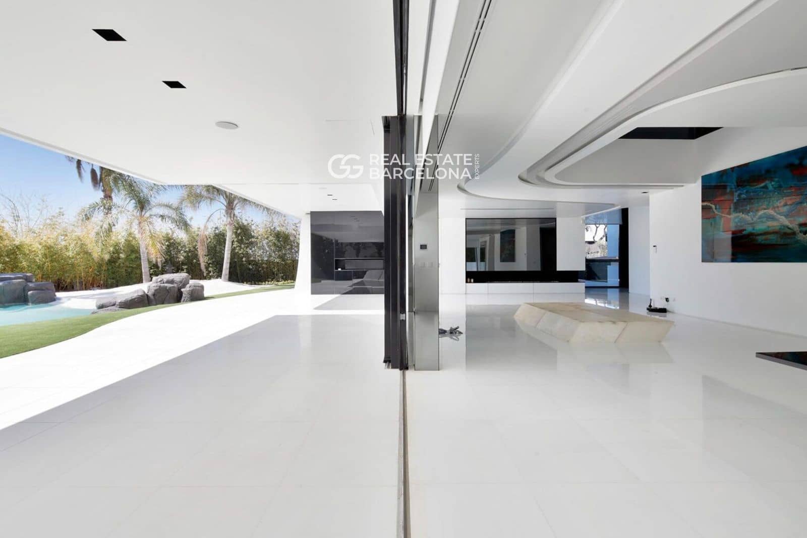 7 bedroom Villa for sale in Gava - € 14,000,000 (Ref: 9687443)