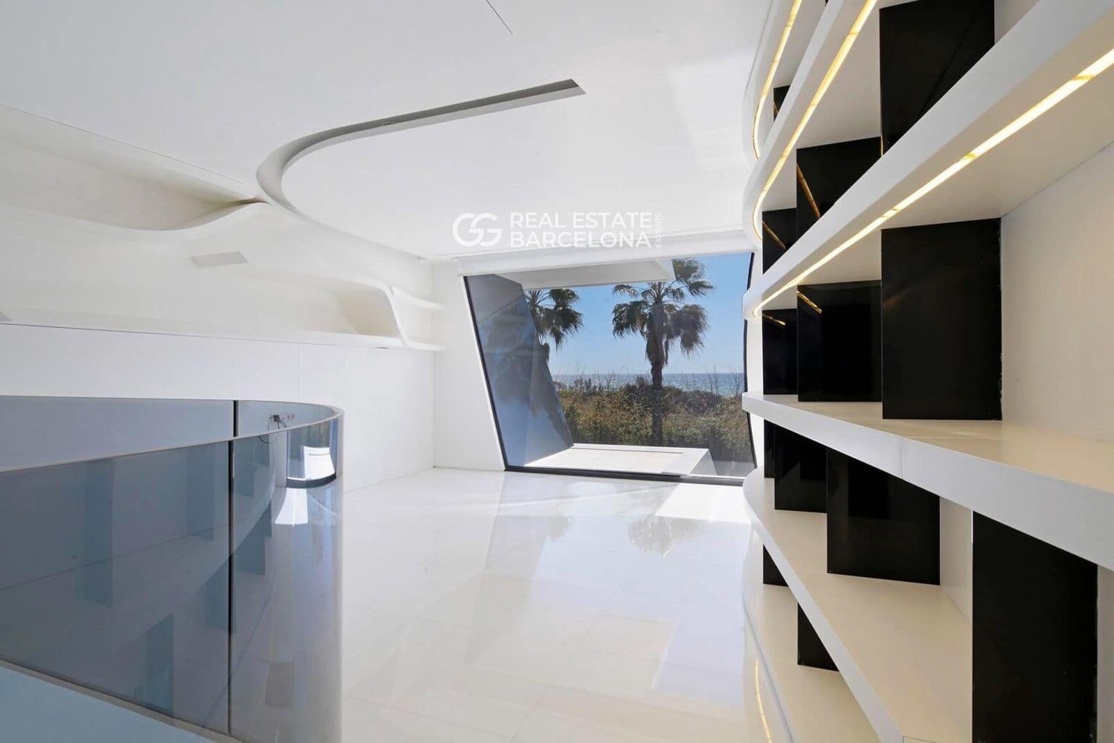 7 bedroom Villa for sale in Gava - € 14,000,000 (Ref: 9687443)