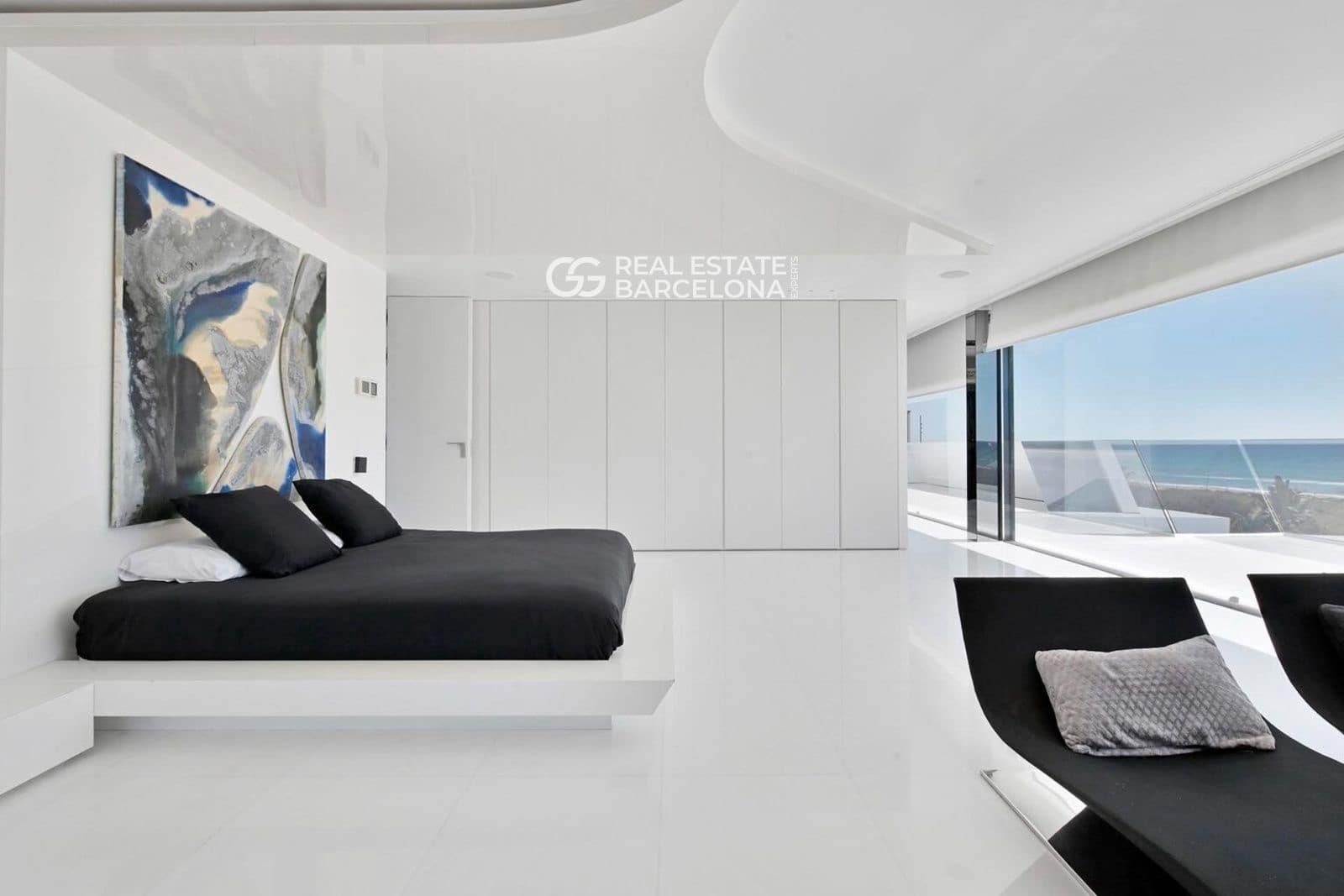 7 bedroom Villa for sale in Gava - € 14,000,000 (Ref: 9687443)