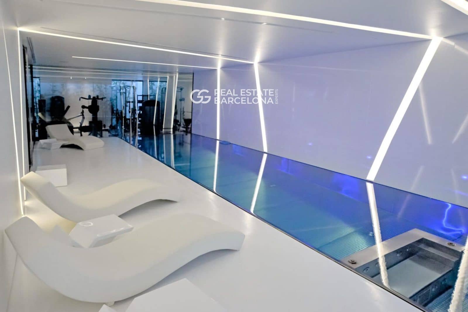 7 bedroom Villa for sale in Gava - € 14,000,000 (Ref: 9687443)