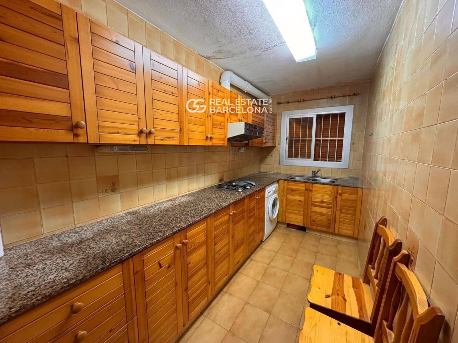 3 sypialnia Mieszkanie na sprzedaż w Platja d'Aro z basenem garażem - 470 000 € (Ref: 9687681)