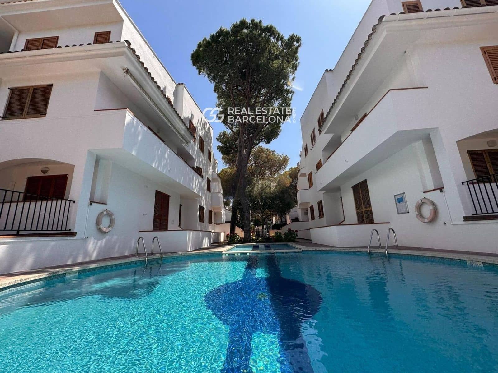 3 sypialnia Mieszkanie na sprzedaż w Platja d'Aro z basenem garażem - 470 000 € (Ref: 9687681)