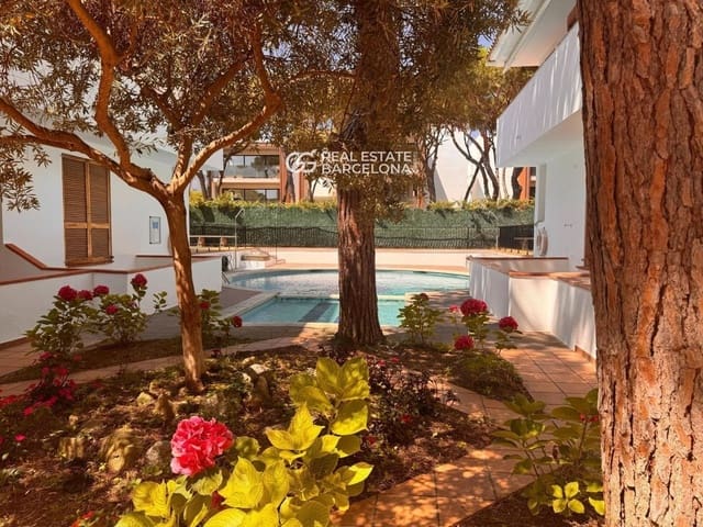 3 Zimmer Wohnung zu verkaufen in Platja d'Aro, Castell-Platja d'Aro mit Pool Garage - 470.000 € (Ref: 9687681)