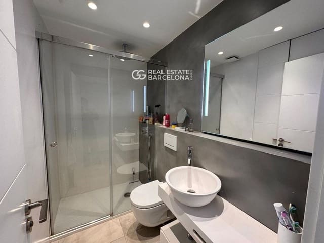 2 slaapkamer Flat te koop in Castell-Platja d'Aro met garage - € 430.000 (Ref: 9693993)