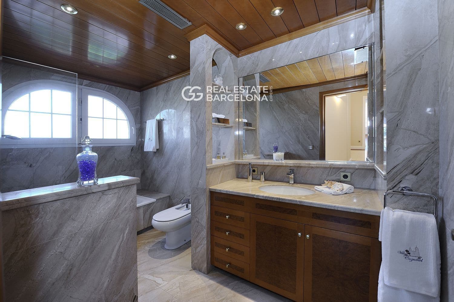 7 bedroom Villa for sale in Sitges with pool garage - € 11,900,000 (Ref: 9694519)