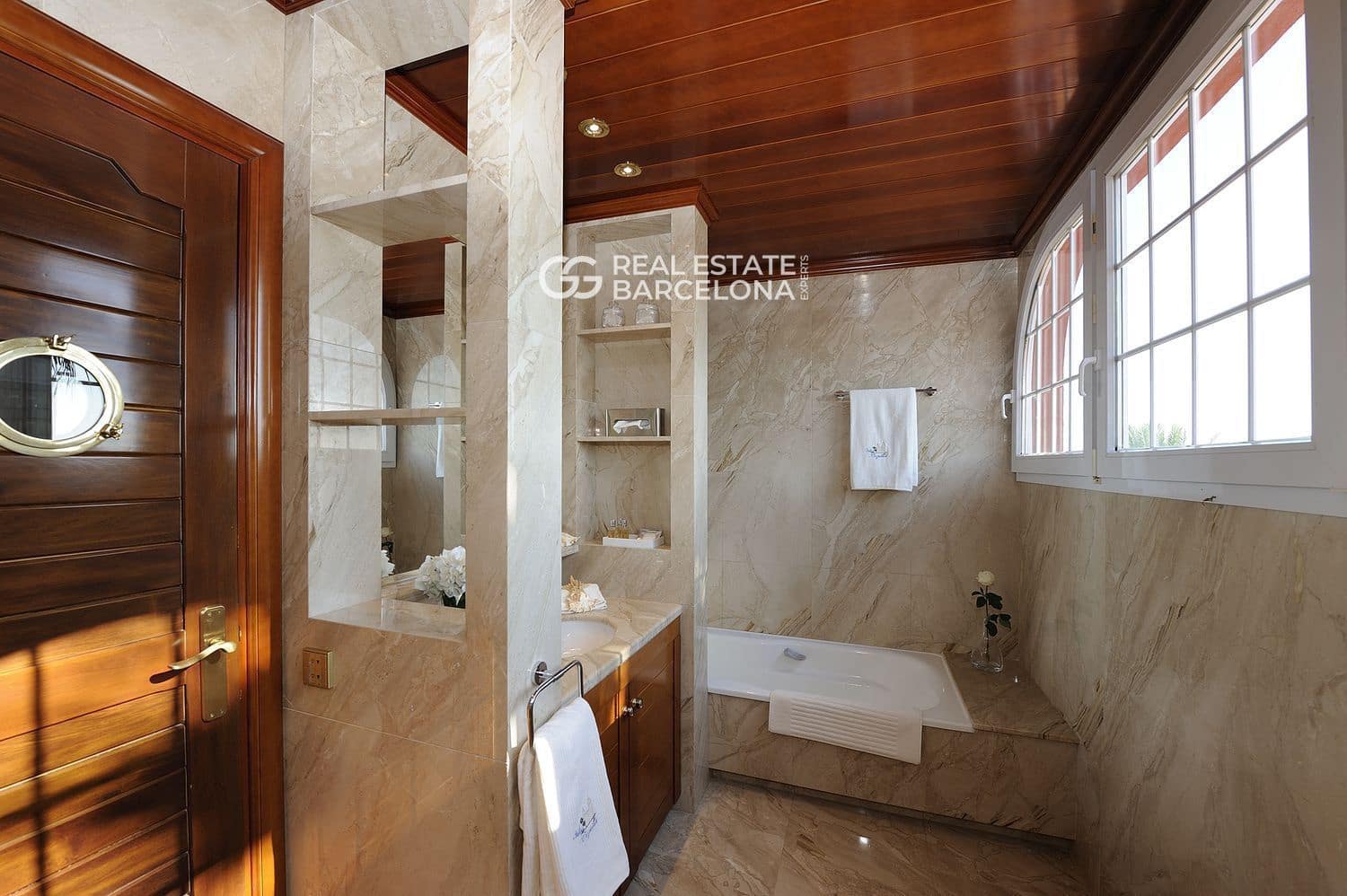 7 bedroom Villa for sale in Sitges with pool garage - € 11,900,000 (Ref: 9694519)