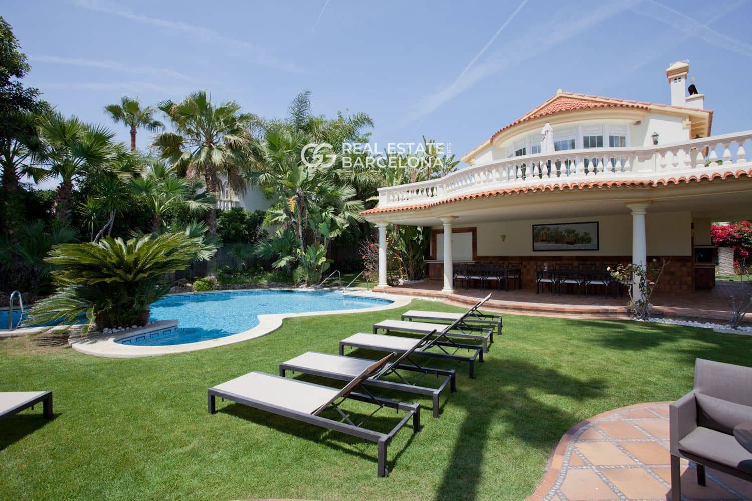 7 bedroom Villa for sale in Sitges with pool garage - € 11,900,000 (Ref: 9694519)