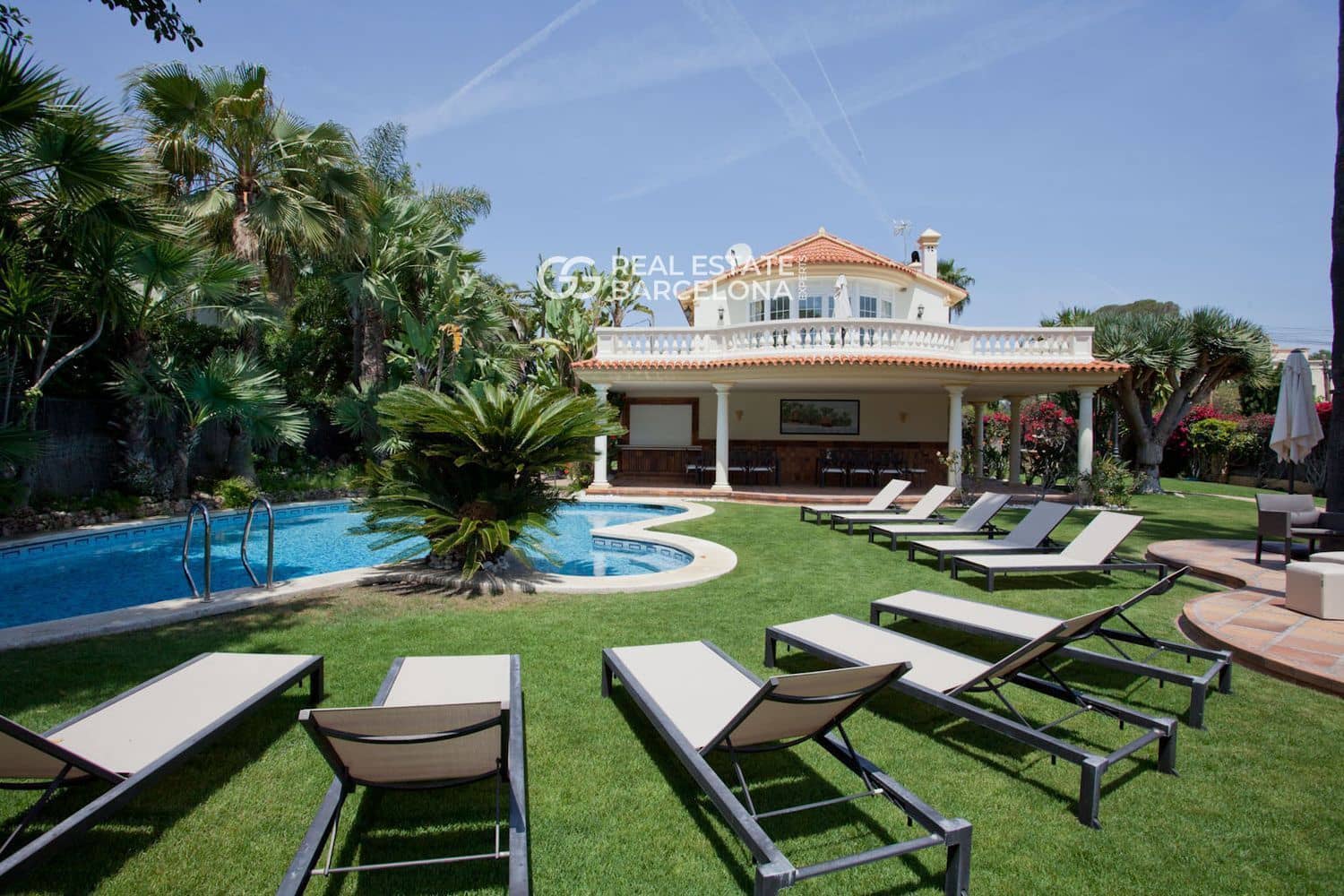 7 bedroom Villa for sale in Sitges with pool garage - € 11,900,000 (Ref: 9694519)