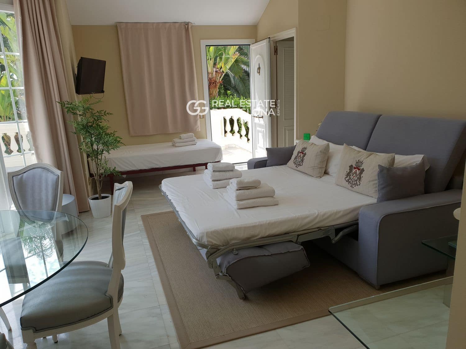 7 bedroom Villa for sale in Sitges with pool garage - € 11,900,000 (Ref: 9694519)