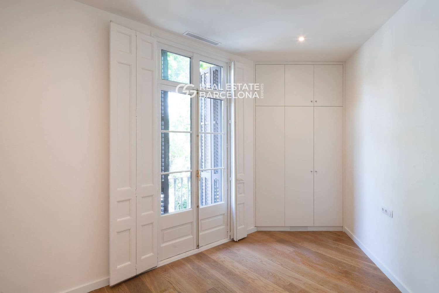 1 bedroom Flat for sale in Barcelona city - € 440,000 (Ref: 9696708)