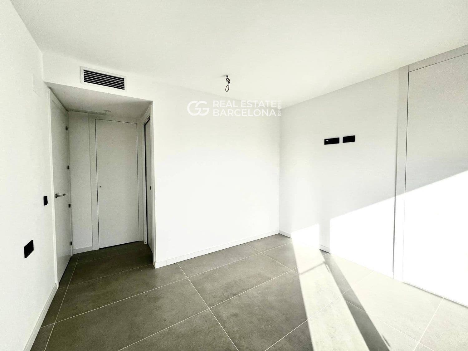 2 soveværelse Penthouse til salg i Cerdanyola del Valles med swimmingpool garage - € 595.000 (Ref: 9696788)