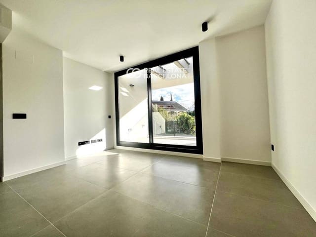 2 soveværelse Penthouse til salg i Cerdanyola del Vallès med swimmingpool garage - € 595.000 (Ref: 9696788)