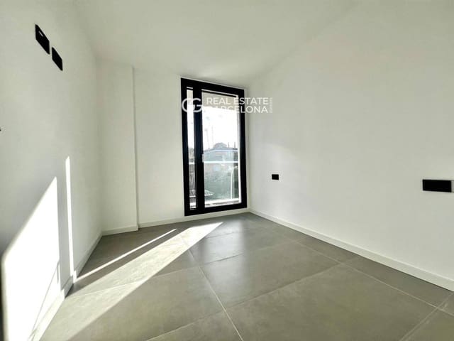 2 soveværelse Penthouse til salg i Cerdanyola del Vallès med swimmingpool garage - € 595.000 (Ref: 9696788)