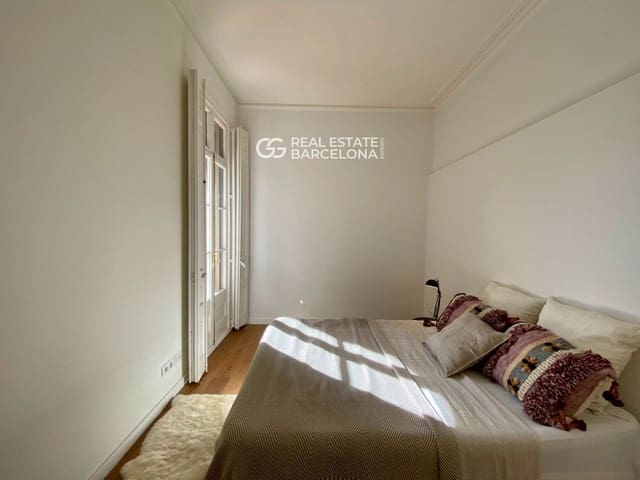 3 bedroom Flat for sale in Barcelona city - € 925,000 (Ref: 9697800)