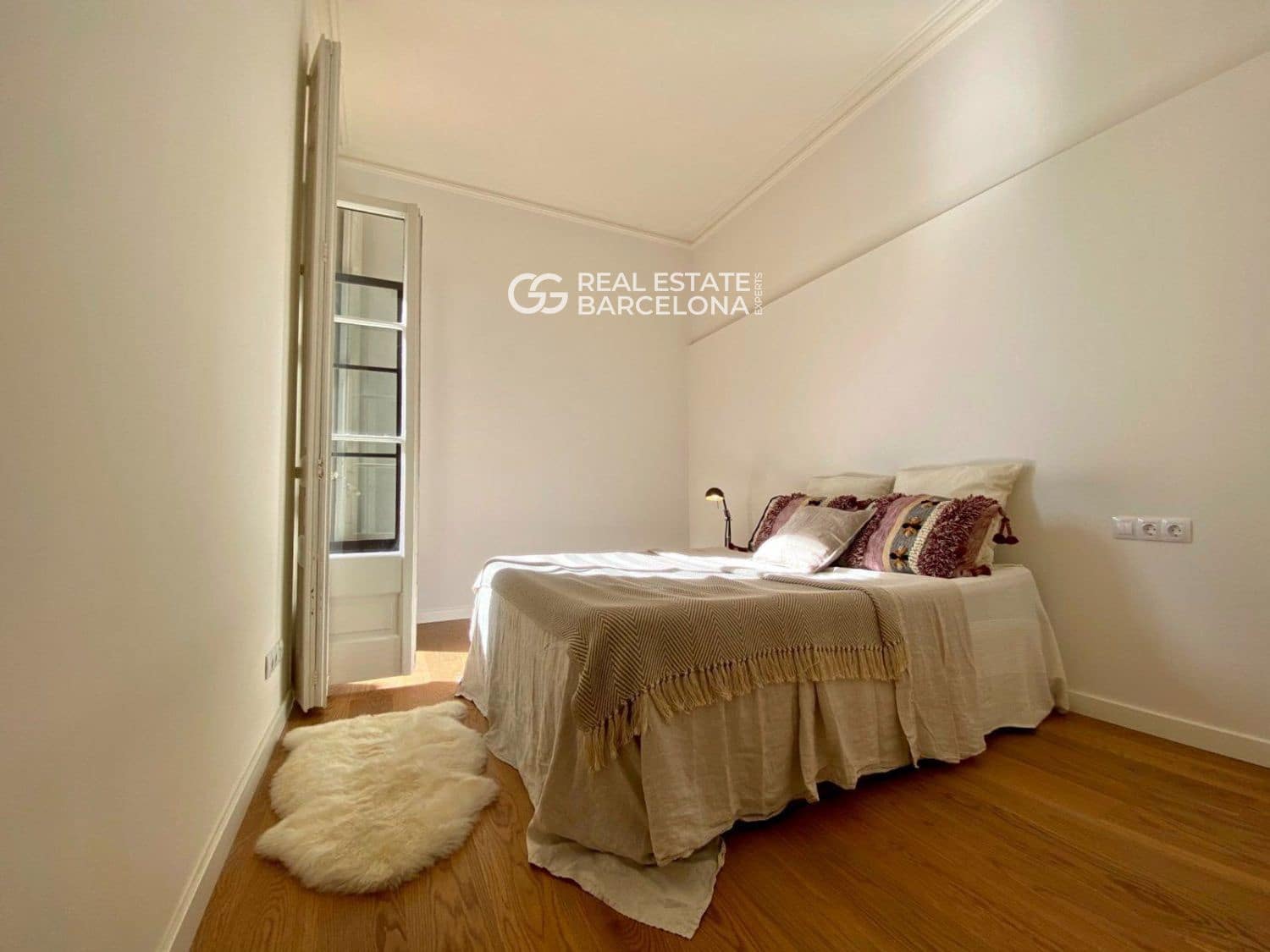 3 slaapkamer Flat te koop in Barcelona stad - € 925.000 (Ref: 9697800)