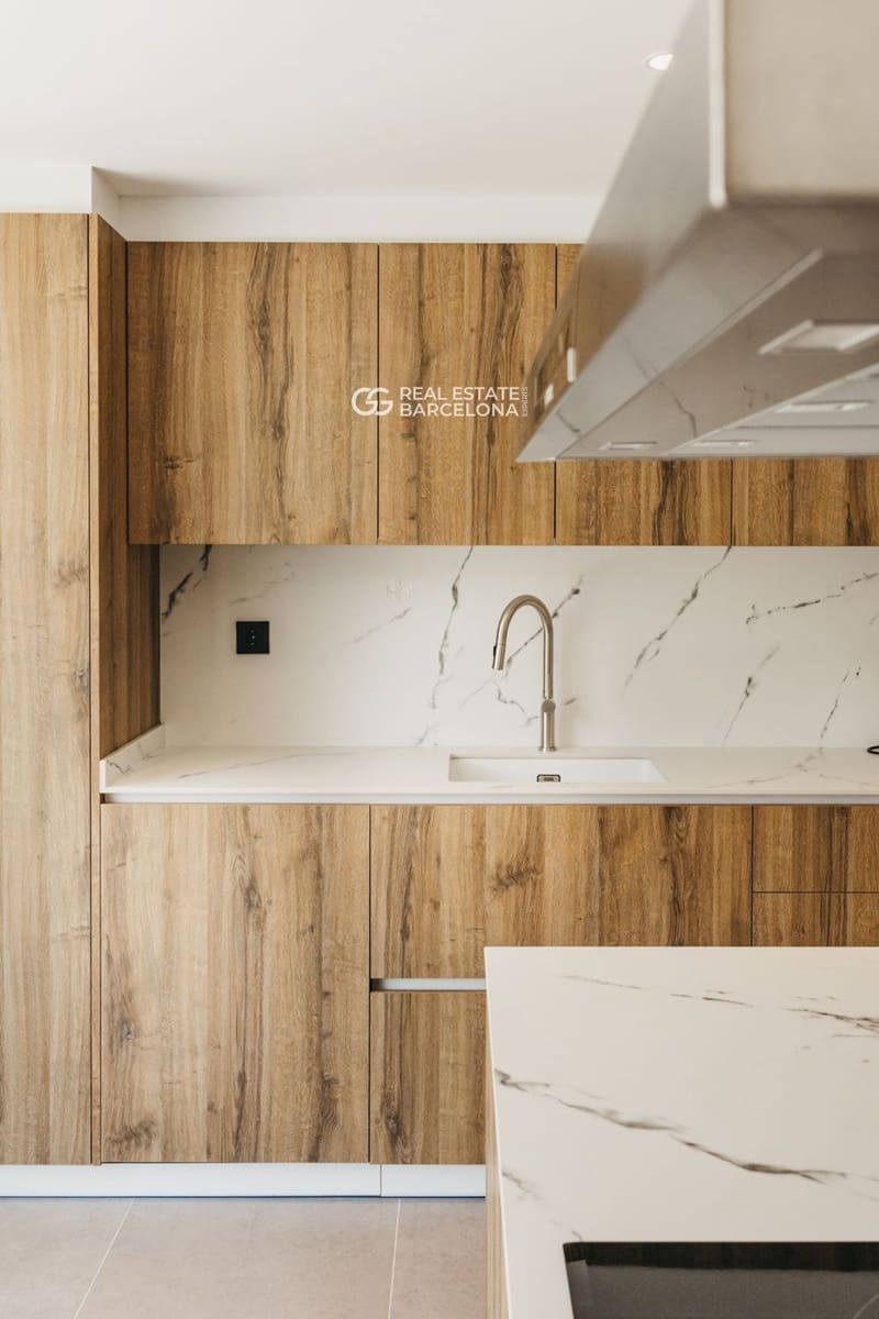 4 makuuhuone Kattohuoneisto myytävänä paikassa Cerdanyola del Valles mukana uima-altaan 
autotalli - 1 370 000 € (Ref: 9697801)