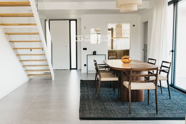 4 makuuhuone Kattohuoneisto myytävänä paikassa Cerdanyola del Vallès mukana uima-altaan 
autotalli - 1 370 000 € (Ref: 9697801)