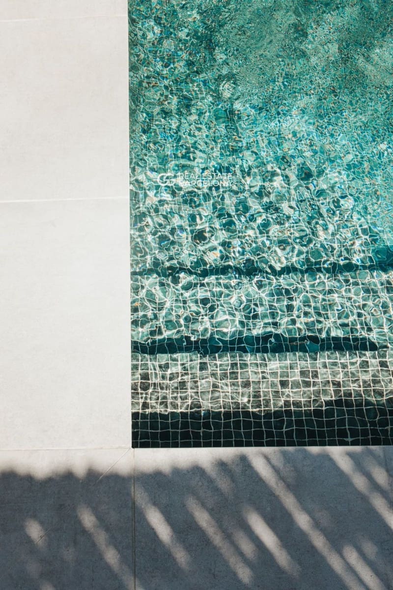 4 makuuhuone Kattohuoneisto myytävänä paikassa Cerdanyola del Valles mukana uima-altaan 
autotalli - 1 370 000 € (Ref: 9697801)