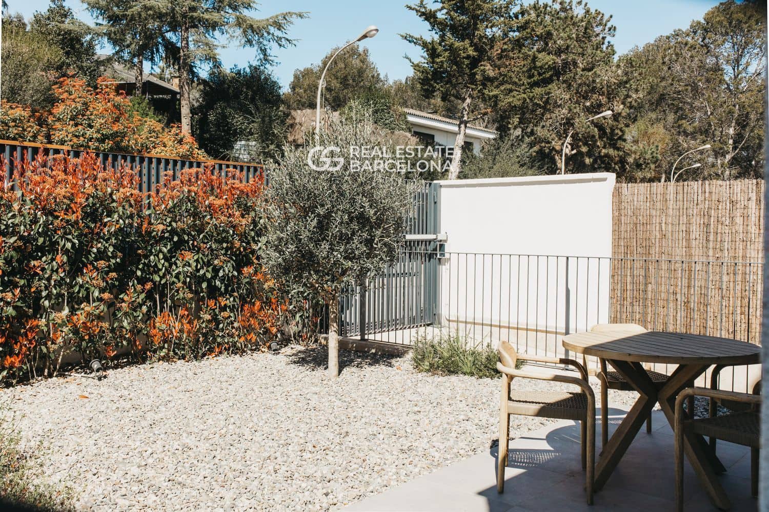 4 makuuhuone Kattohuoneisto myytävänä paikassa Cerdanyola del Valles mukana uima-altaan 
autotalli - 1 370 000 € (Ref: 9697801)