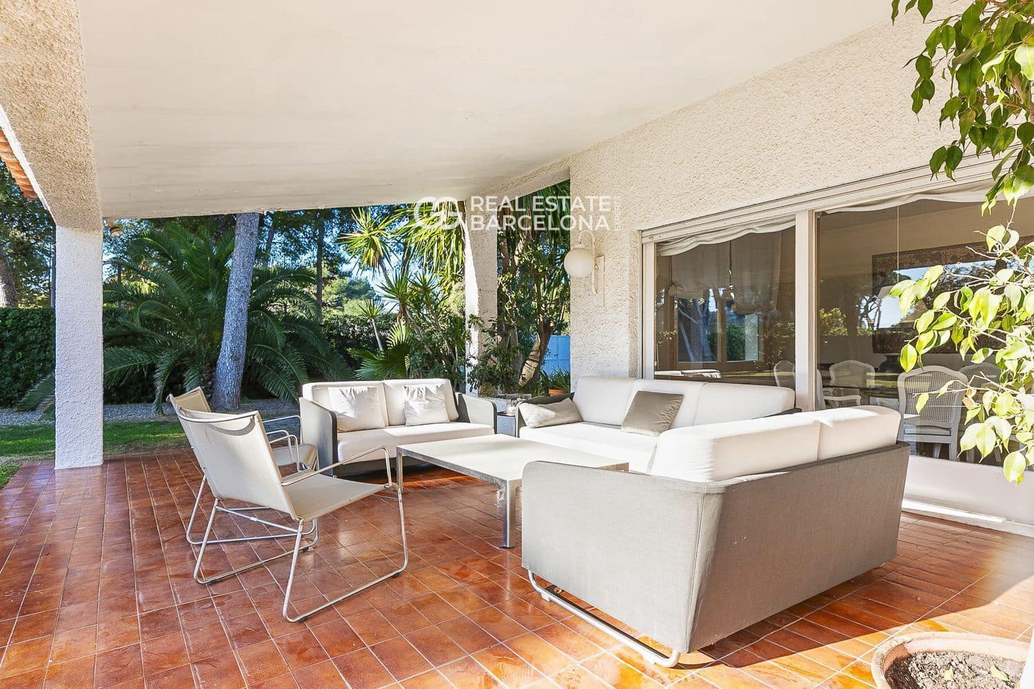 6 bedroom Villa for sale in Sitges with pool garage - € 4,500,000 (Ref: 9700033)