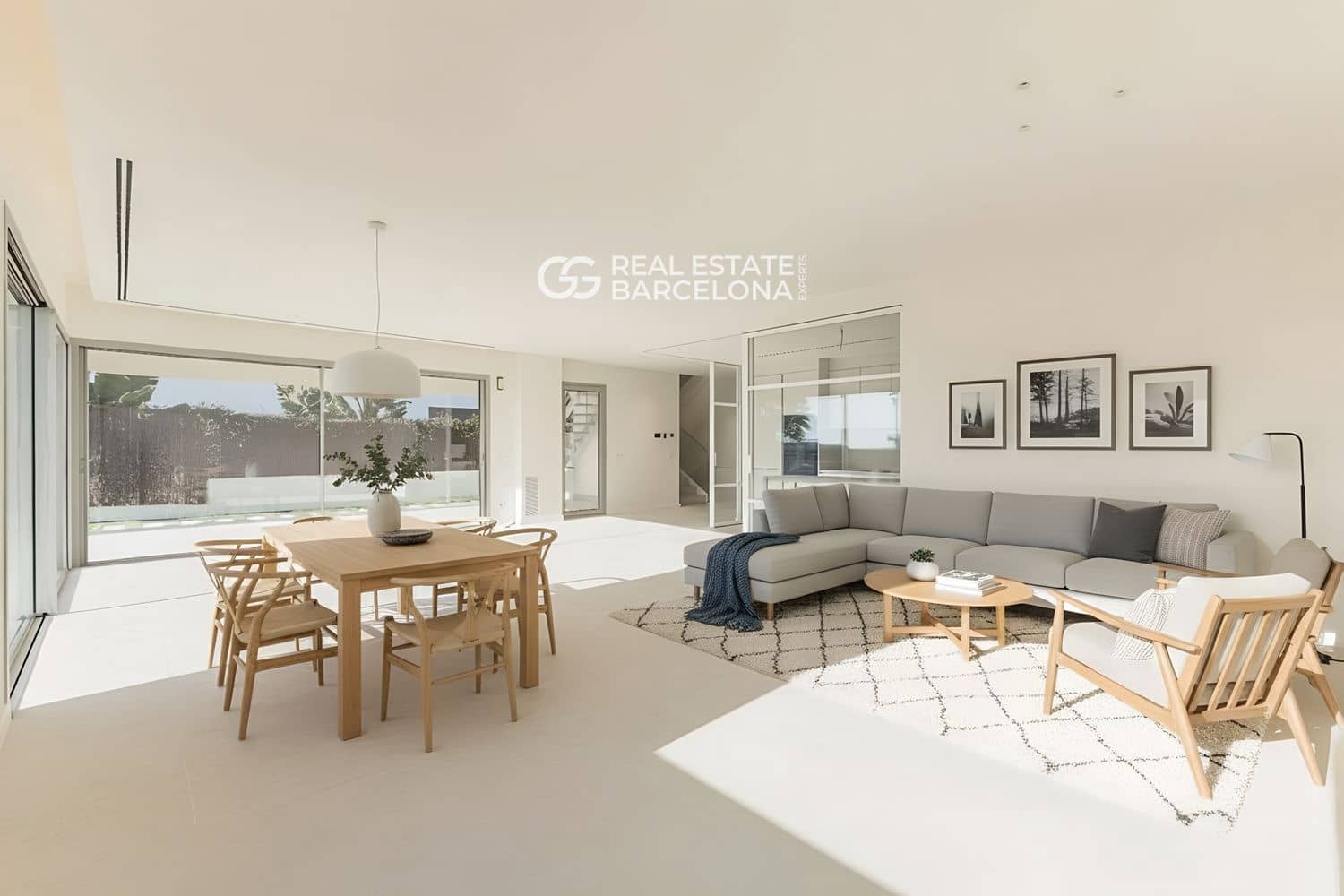 5 bedroom Villa for sale in Sitges with pool garage - € 2,840,000 (Ref: 9707774)