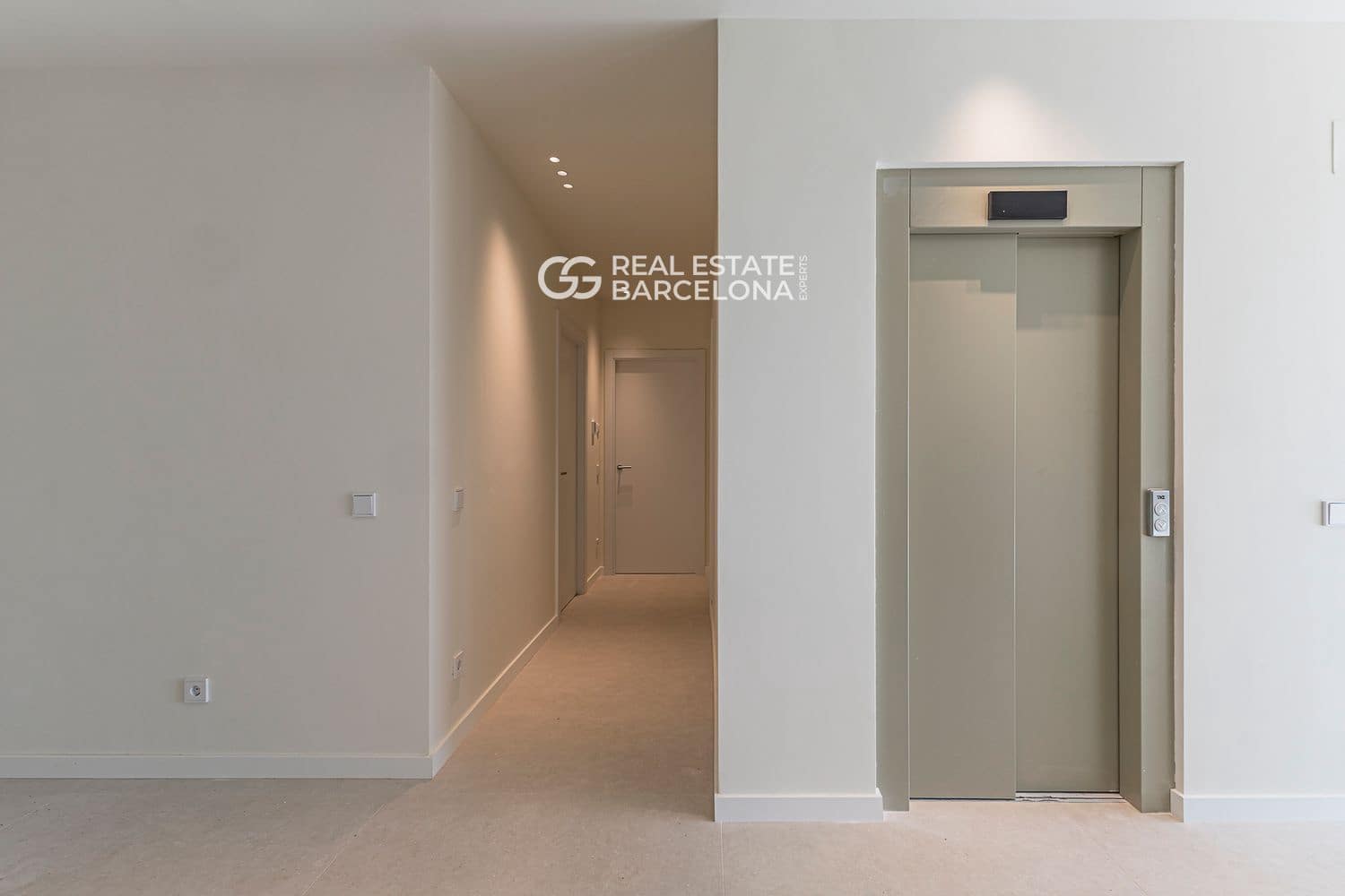 5 bedroom Villa for sale in Sitges with pool garage - € 2,840,000 (Ref: 9707774)