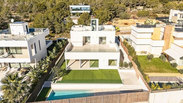 5 makuuhuone Huvila myytävänä paikassa Sitges mukana uima-altaan 
autotalli - 2 840 000 € (Ref: 9707774)