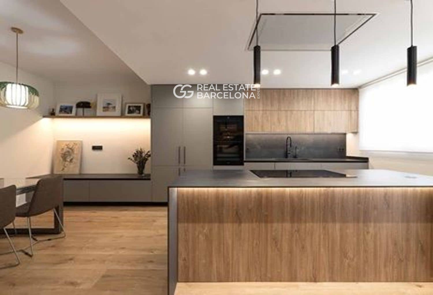 5 bedroom Villa for sale in Sitges with pool garage - € 2,600,000 (Ref: 9707775)