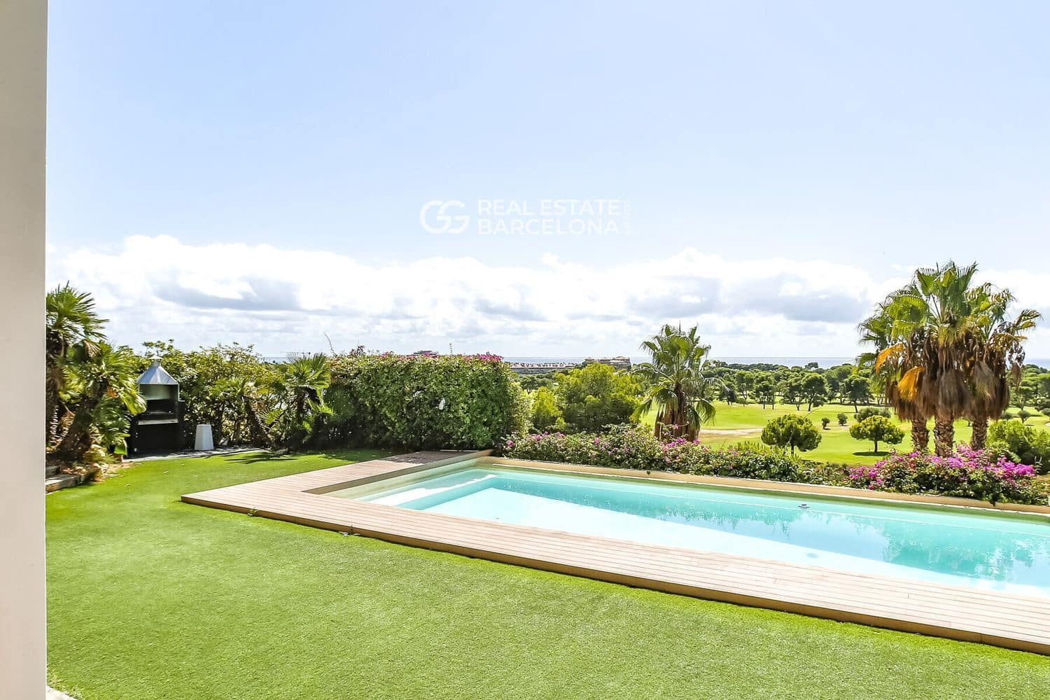 7 bedroom Villa for sale in Sitges with pool garage - € 2,490,000 (Ref: 9709205)