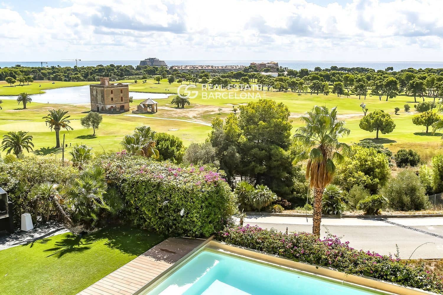 7 bedroom Villa for sale in Sitges with pool garage - € 2,490,000 (Ref: 9709205)