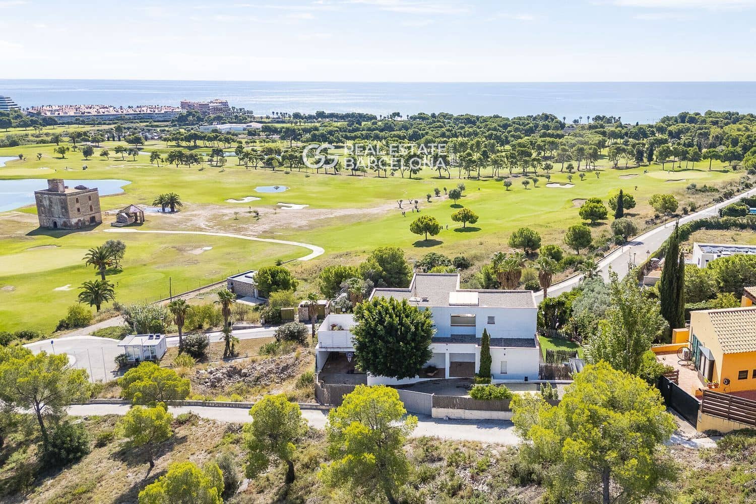 7 bedroom Villa for sale in Sitges with pool garage - € 2,490,000 (Ref: 9709205)
