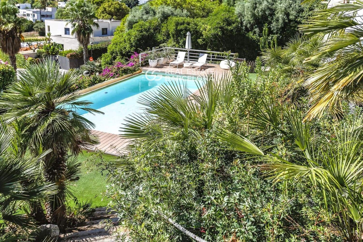 7 bedroom Villa for sale in Sitges with pool garage - € 2,490,000 (Ref: 9709205)