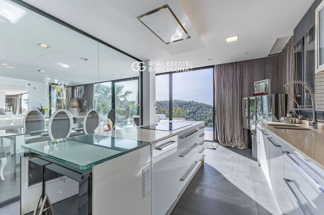 5 quarto Moradia para venda em Sitges com piscina - 1 348 000 € (Ref: 9713582)