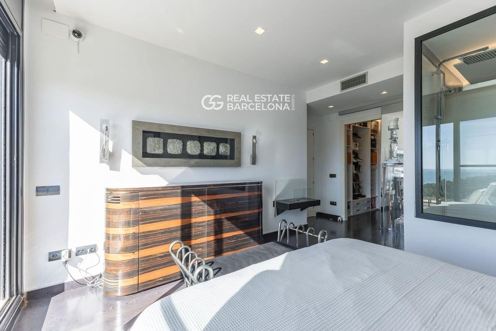 5 bedroom Villa for sale in Sitges with pool - € 1,348,000 (Ref: 9713582)